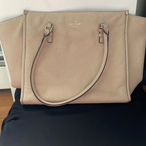 Authentic Kate Spade shoulder tote!